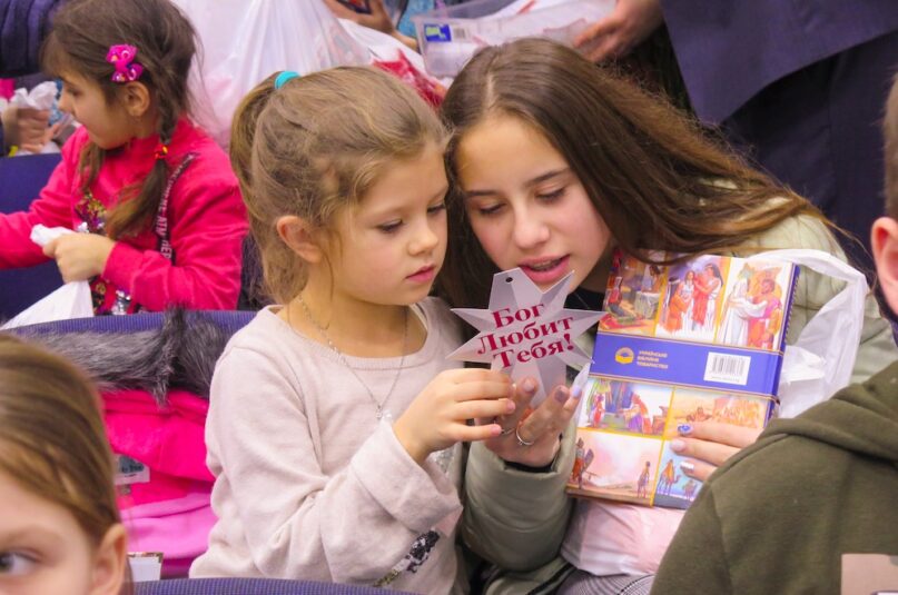 One of the biggest evangelical missions to Russia is calling on America’s Christians to help “save Christmas” for children in dire need in the former Soviet Union. Illinois-based Slavic Gospel Association (SGA, www.sga.org) aims to deliver Christmas gifts, Bibles and the Gospel message to 50,000 hurting children this month through its vast network of local churches in the region.