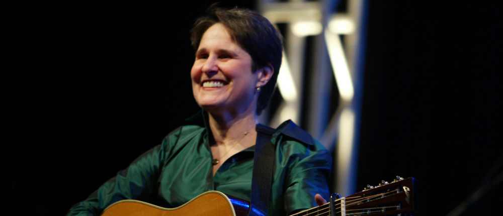 Debbie Friedman is still singing