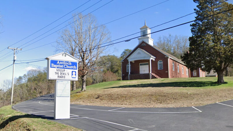 Antioch Baptist Church in Sevierville, Tennessee. Image courtesy Google Maps