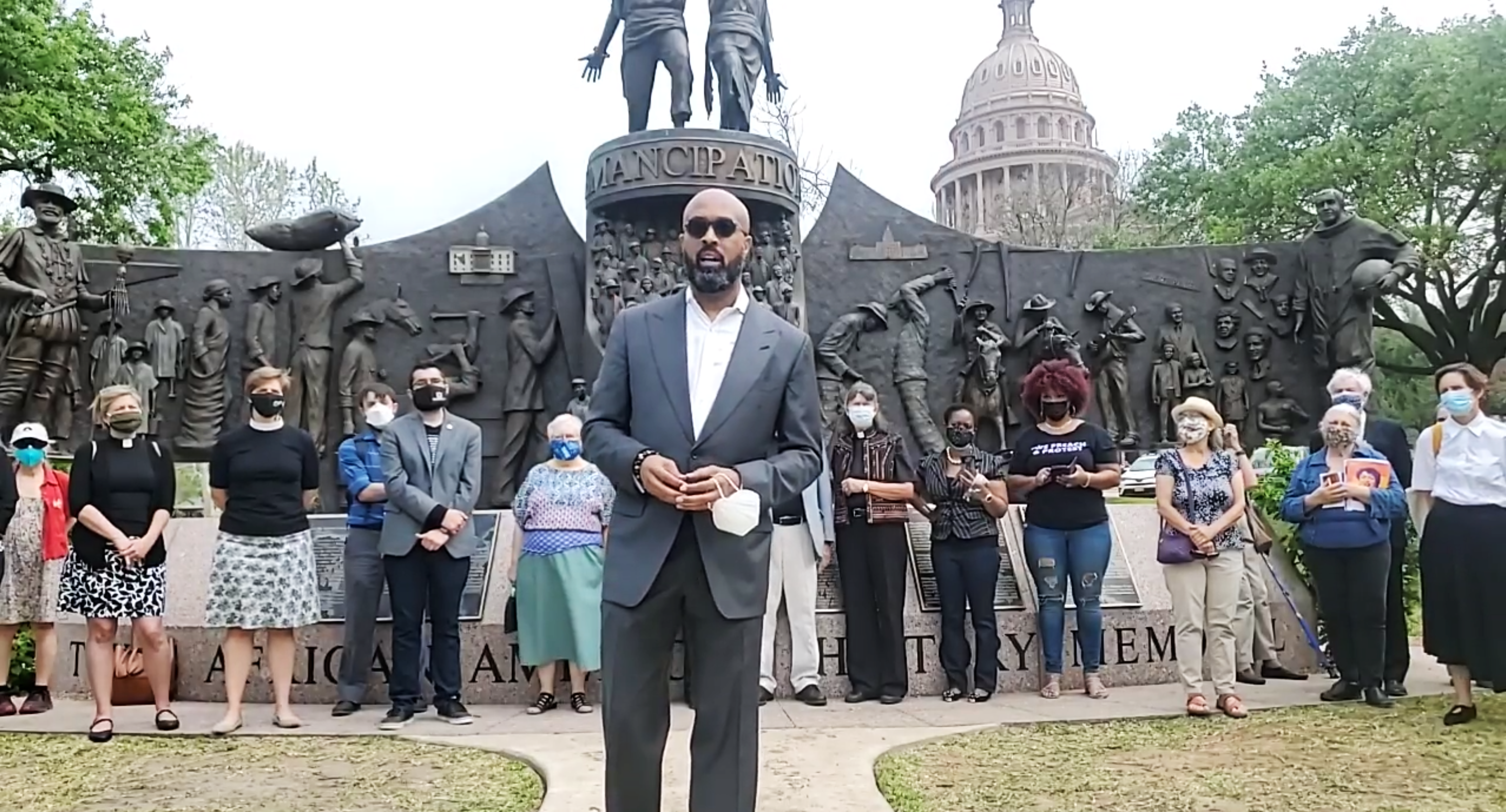 Texas faith leaders condemn new election bills as Jim Crow dressed up in a ‘tuxedo’