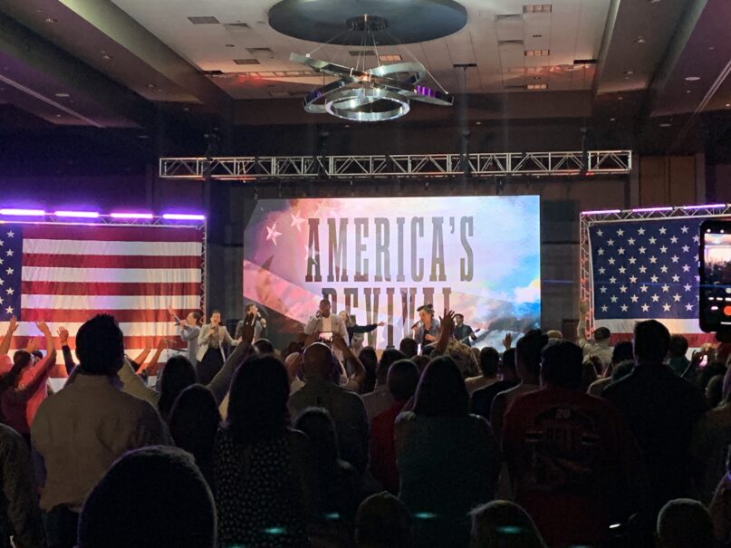 More than 1,000 worshippers gather for America's Revival at the Frisco Convention Center in Frisco, Texas, over the weekend. RNS photo by Bob Smietana
