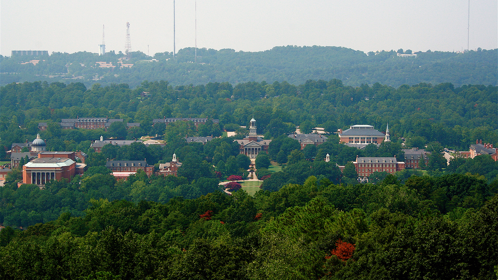 Aerial view of Samford University campus in Birmingham, Alabama. Photo by Sweetmoose6/Wikimedia/Creative Commons