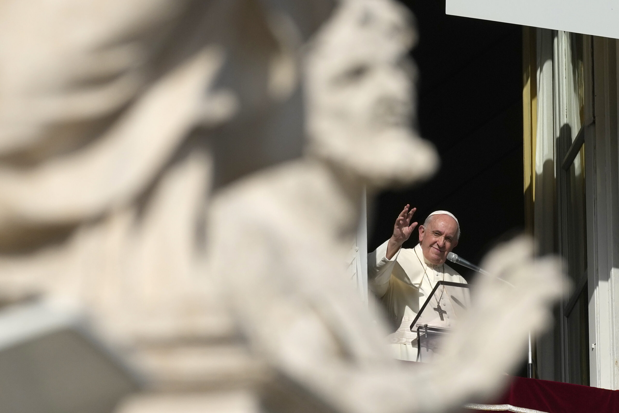 Pope decries Ethiopia’s humanitarian crisis, urges dialogue