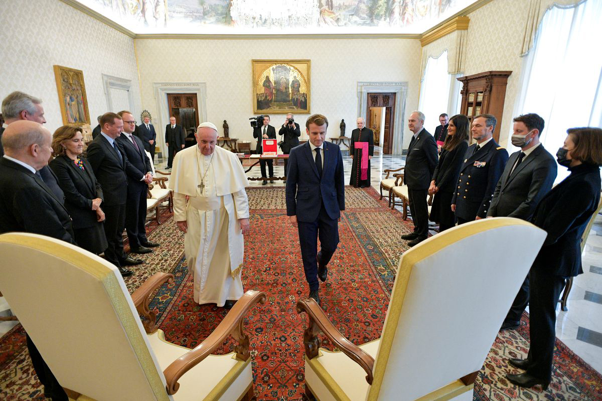Pope Francis meets with French President Emmanuel Macron at the Vatican, November 26, 2021. Photo by Vatican Media