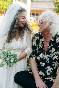 Arlo Guthrie and Marti Ladd. Credit: New York Times