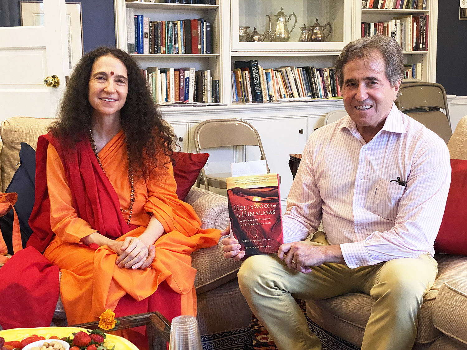 Mark Grayson with Hindu spiritual leader Sadhvi Bhagawati Saraswati, “From Hollywood to the Himalayas: A Journey of Healing and Transformation." Photo courtesy of Grayson