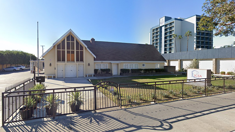 The Orange County Islamic Center of Santa Ana. Image courtesy of Google Maps