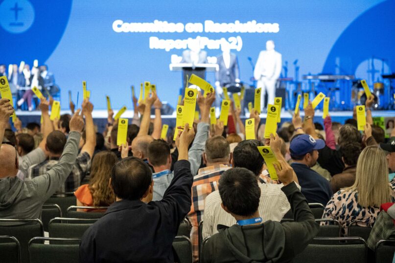 Messengers vote at the Southern Baptist Convention annual meeting at the Anaheim Convention Center in Anaheim, California, on Wednesday, June 15, 2022. Photo by Justin L. Stewart/Religion News Service