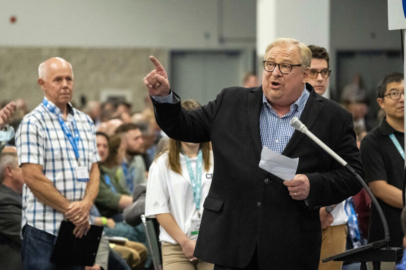 Rick Warren, pastor of Saddleback Church, addresses the Southern Baptist Convention annual meeting on Tuesday, June 14, 2022, in Anaheim, California. RNS photo by Justin L. Stewart