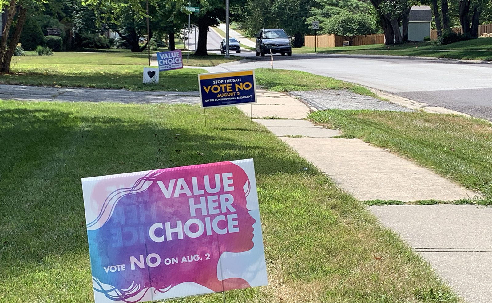 Signs opposing Amendment 2 line a street in Overland Park, Kansas, July 27, 2022. RNS photo by Kit Doyle