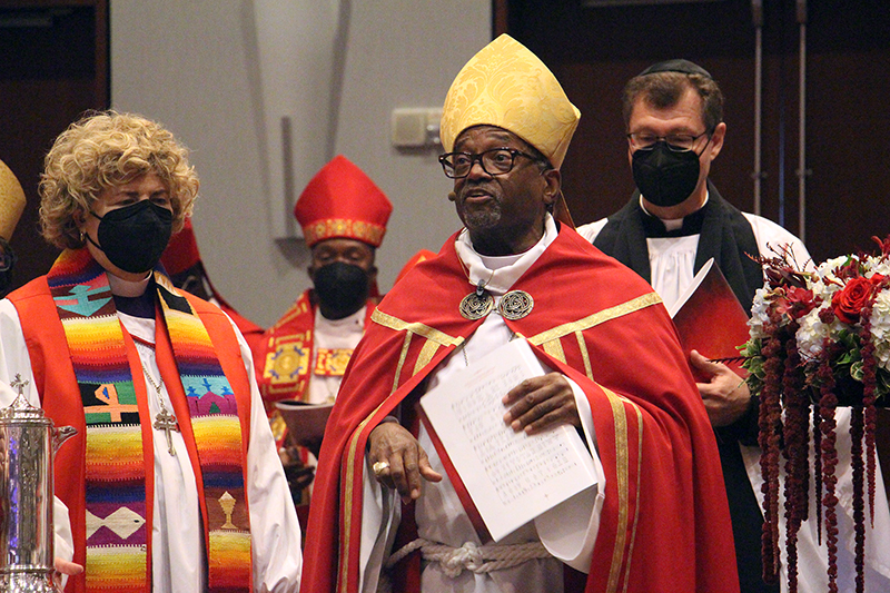Presiding Bishop Michael Curry during the ordination service of Bishop Paula Clark on Sept. 17, 2022, at the Westin Chicago Lombard in suburban Lombard, Ill. RNS photo by Emily McFarlan Miller