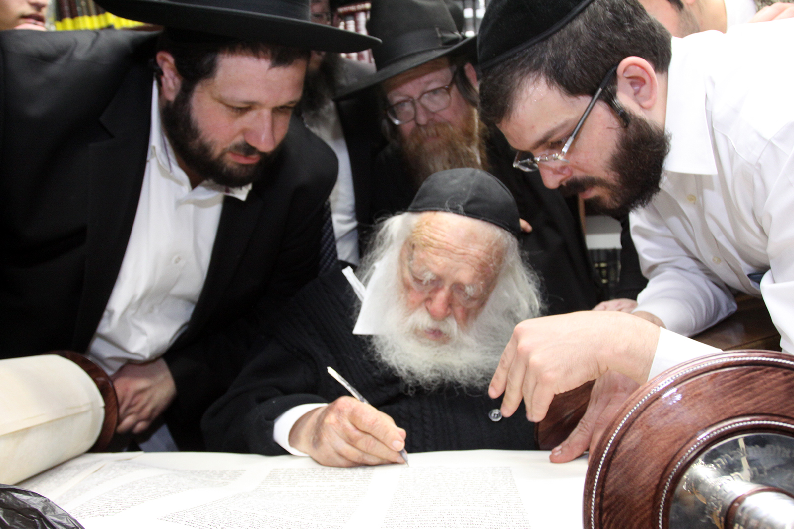 Rabbi Chaim Kanievsky in 2014. Photo by Dodi Friedman/Wikipedia/Creative Commons