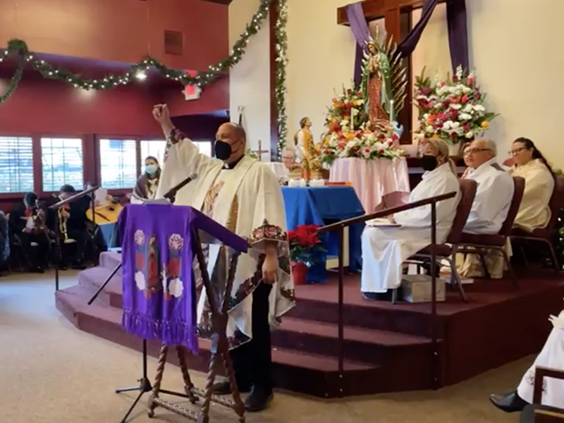 The Rev. Nelson Rabell-González preaches at Iglesia Luterana Santa María Peregrina in California’s Central Valley on Sunday, Dec. 11, 2022. Video screen grab