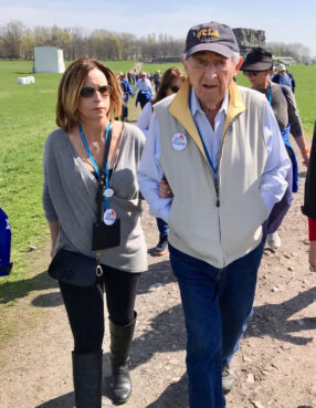 Jody Kipnis, left, with Holocaust survivor David Schaecter. Photo courtesy of Jody Kipnis
