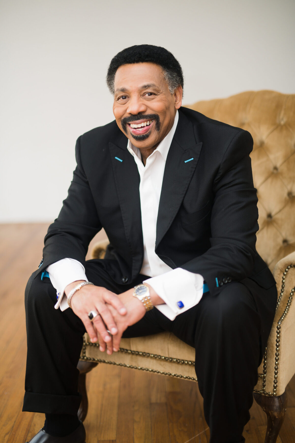 The NASB Tony Evans Study Bible arrives April 2023