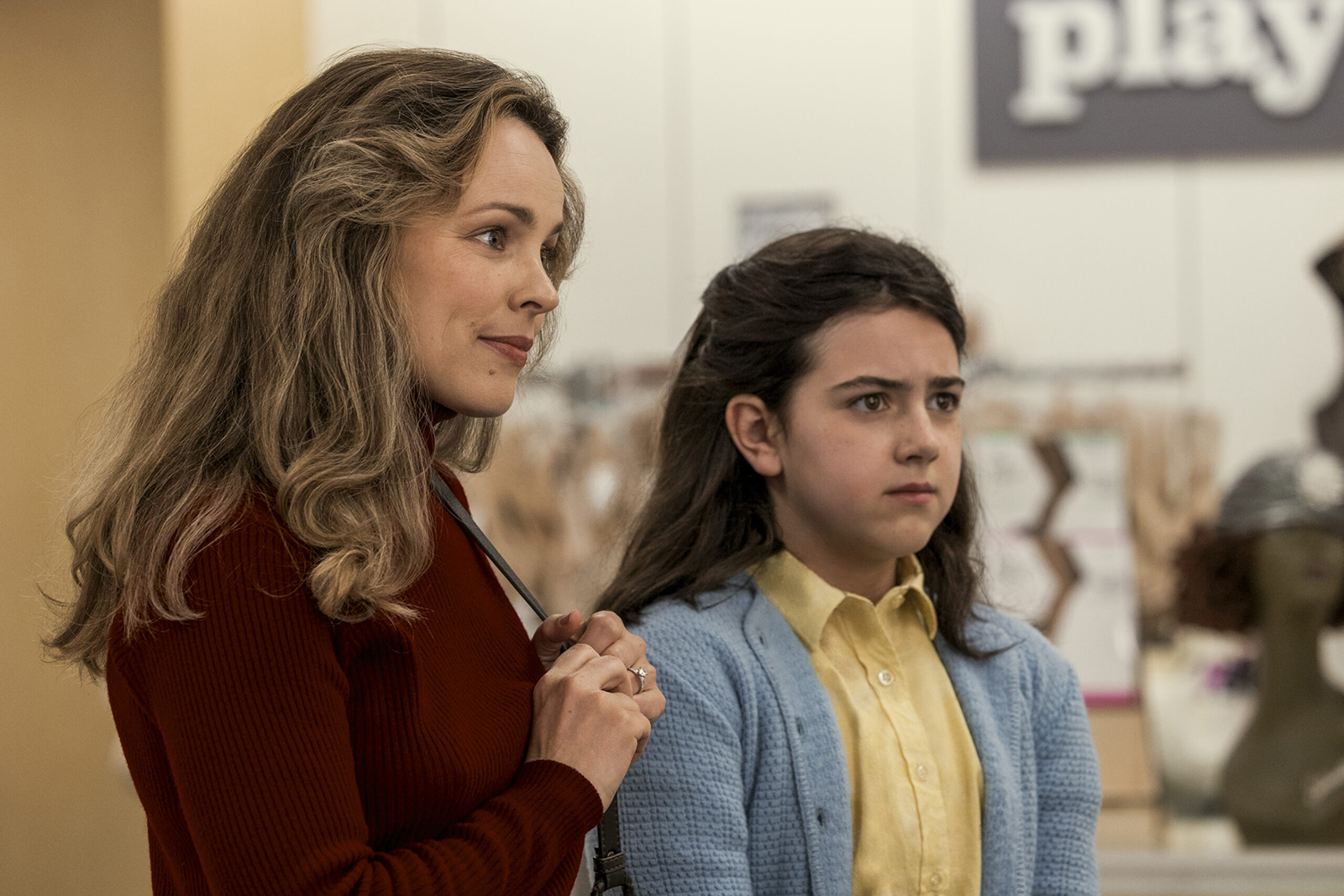 Actots Rachel McAdams, left, and Abby Ryder Fortson in the film adaptation of "Are You There God? It’s Me, Margaret." Photo by Dana Hawley/Lionsgate