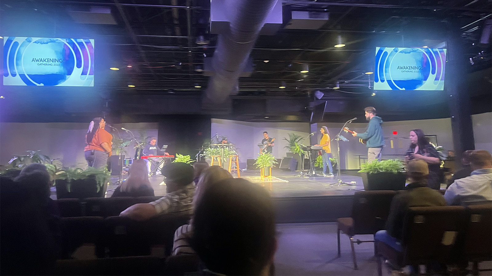 Missio Alliance hosts hopeful conversation for disruptive times