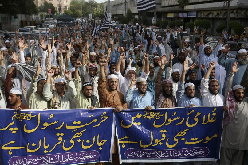 Supporters of a Pakistani Muslim religious group chant during a demonstration to condemn derogatory references to Islam and the Prophet Muhammad, in Karachi, Pakistan, June 6, 2022. (AP Photo/Fareed Khan)