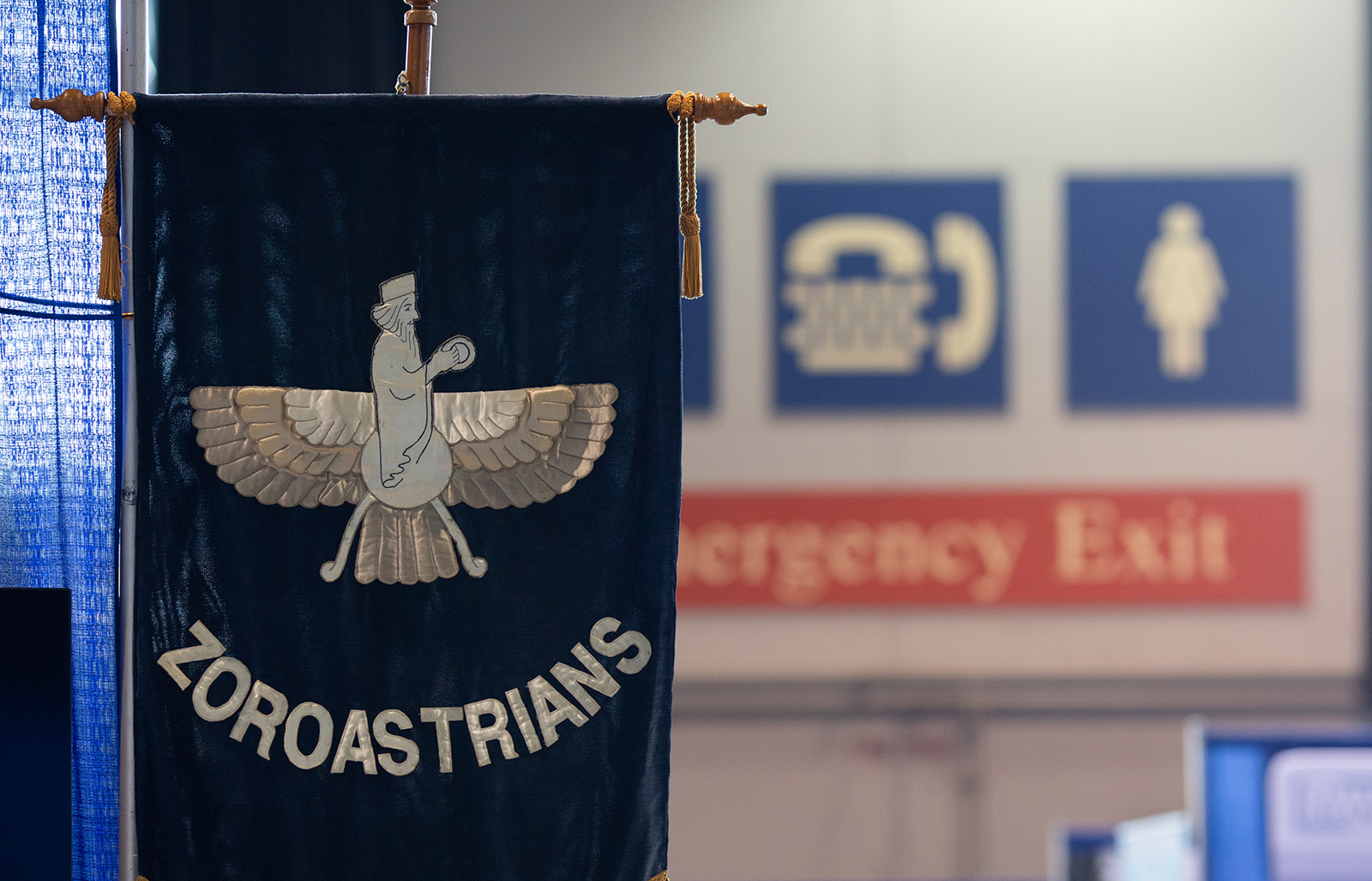 A Zoroastrian flag in the exhibit hall of the Parliament of the World's Religions in Chicago on August 15, 2023. Photo by Lauren Pond for RNS