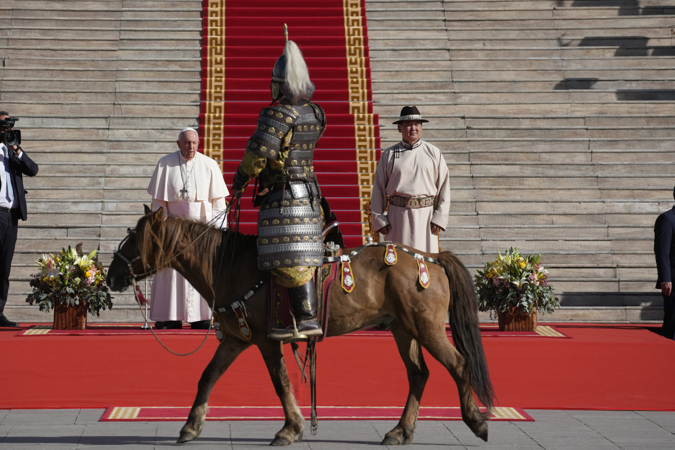 In Mongolia, Pope Francis makes appeals for peace and the environment
