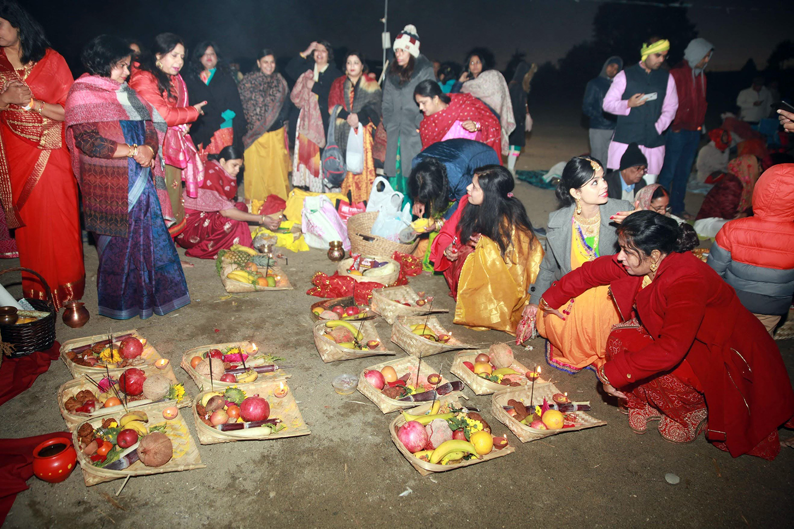 Hindus prepare Chhath puja offerings at Quarry Lakes Regional Recreation Area in Fremont, California, in Nov. 2019. (Photo courtesy Sunil and Shalini Singh)