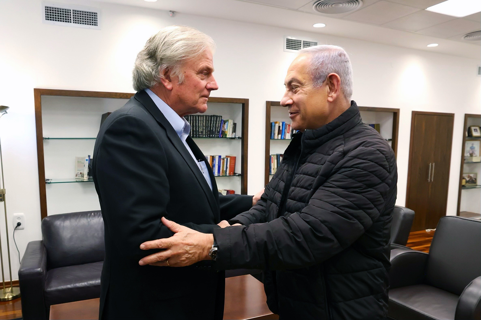 Franklin Graham, left, meets with Israeli Prime Minister Benjamin Netanyahu during a recent visit to Israel. (Photo courtesy of Samaritan’s Purse)
