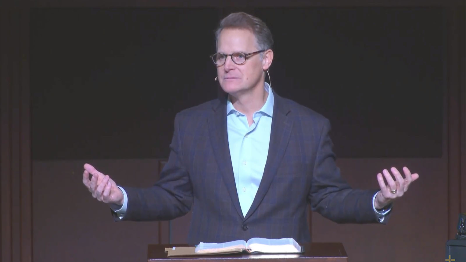 Pastor Steven Smith preaches at Immanuel Baptist Church on Sunday, Dec. 10, 2023, in Little Rock, Arkansas. (Video screen grab)