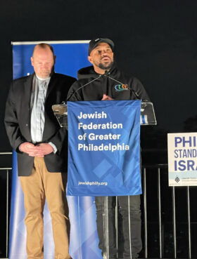 Pastor Carl Day speaks during the “Philly Stands With Israel” rally, Oct. 9, 2023, hosted by the Jewish Federation of Philadelphia. (Photo via Instagram/pastorcarlday)