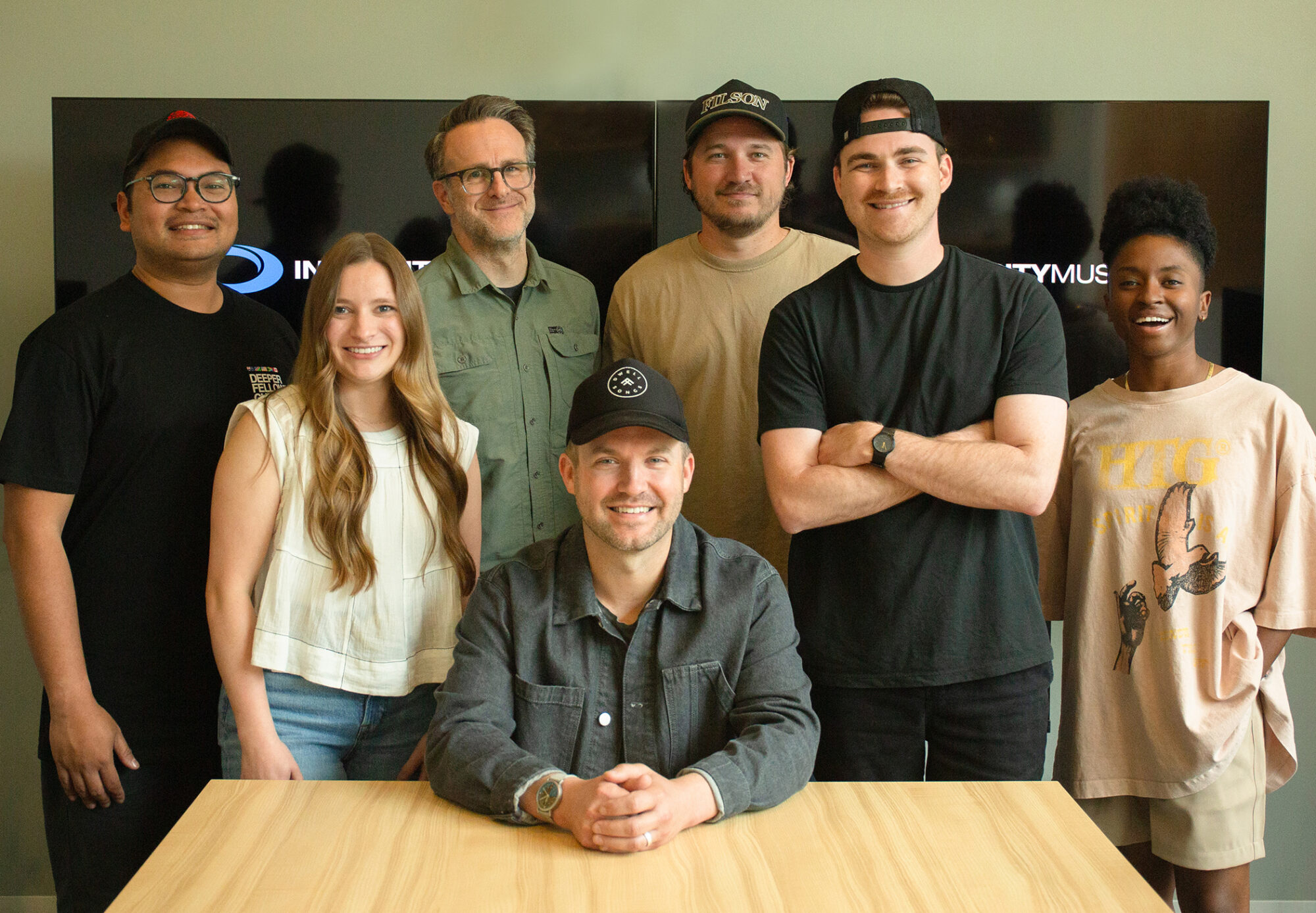 Aaron Williams signs with Integrity Music