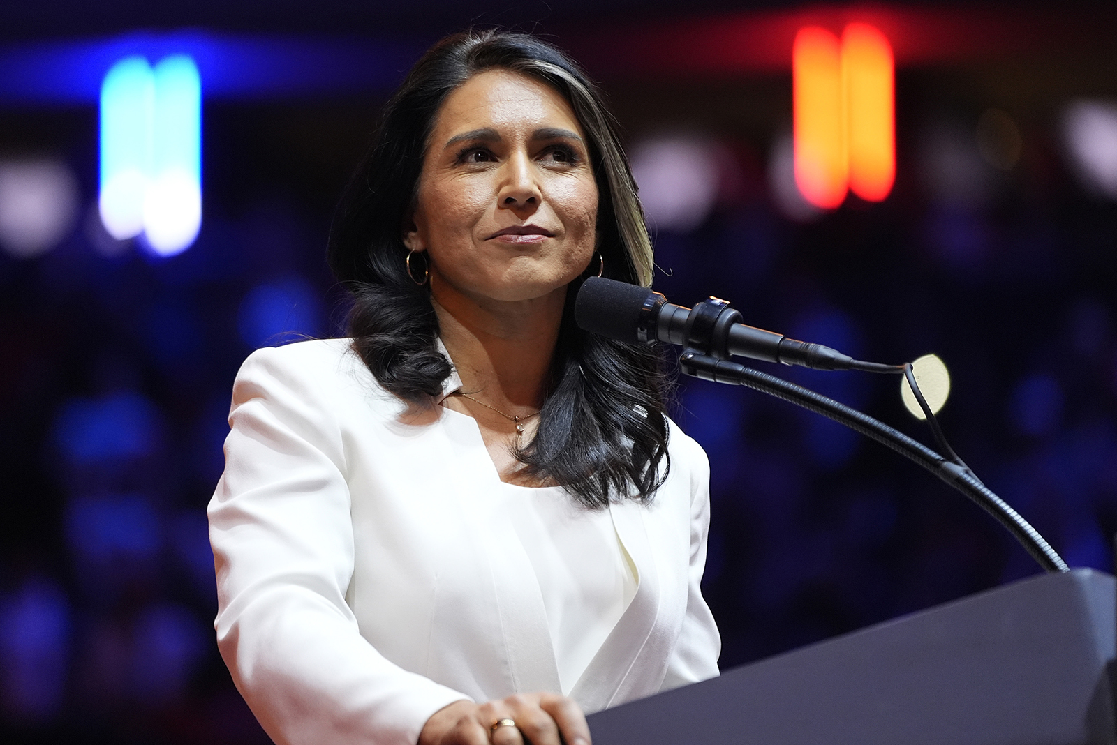 Tulsi Gabbard's religious background is not complicated, say American Hindus