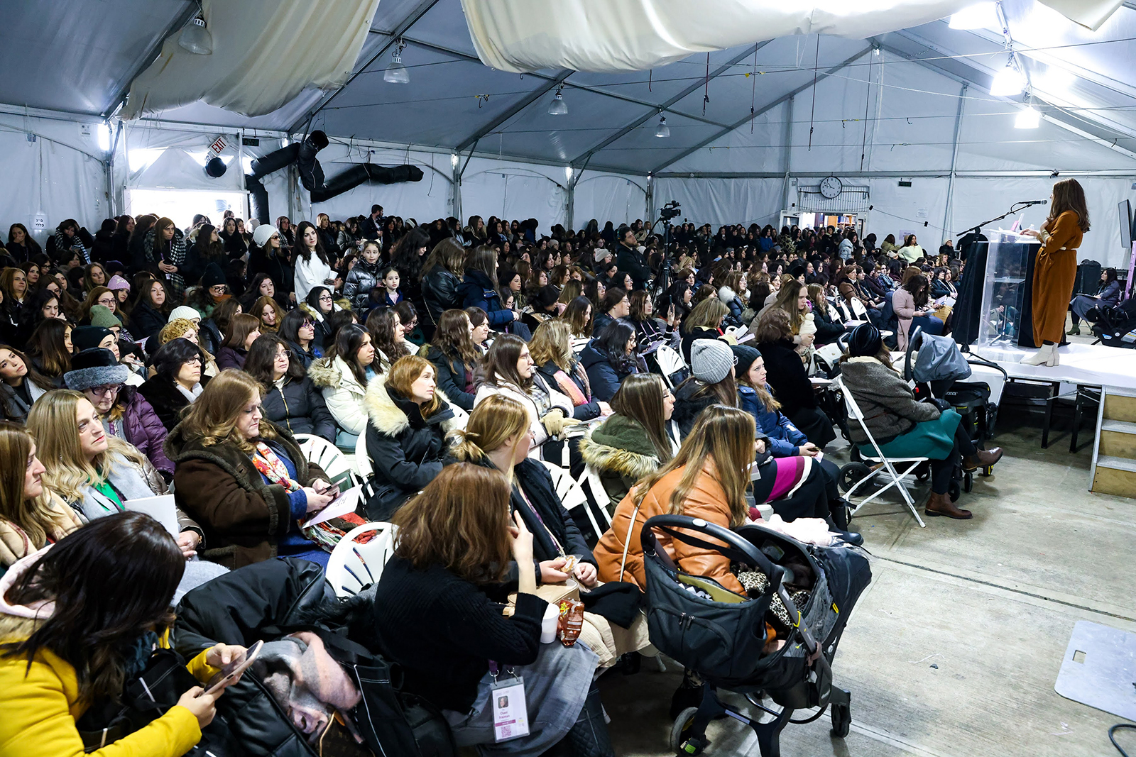 At international Chabad conference, emissaries celebrate Jewish women's leadership