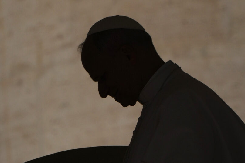 In private audience Pope Leo XIV encourages Latino Catholics serving fearful US immigrants