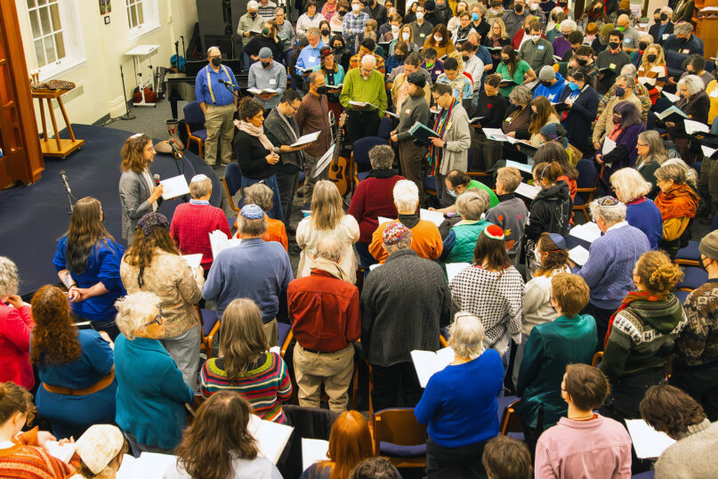 Amid ICE raids, Minneapolis rabbi and pastor show solidarity in action