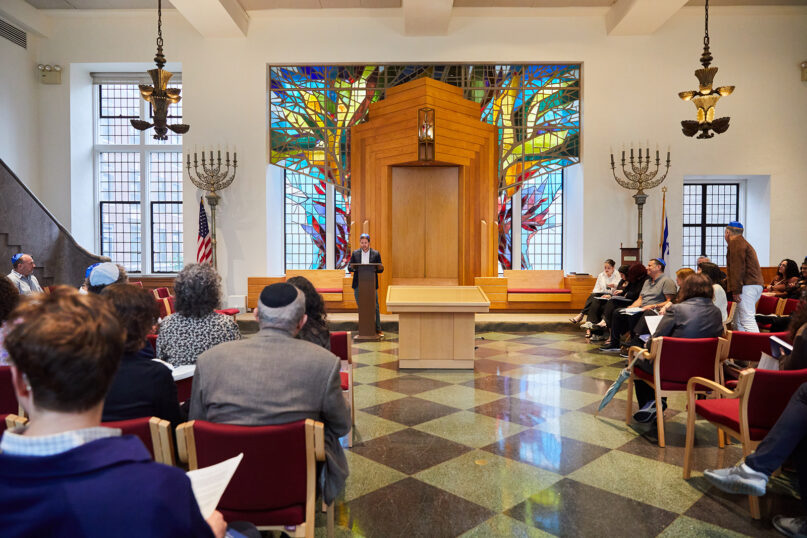 Feeling alienated from queer and Sephardic spaces, LGBTQ Jews build their own communities
