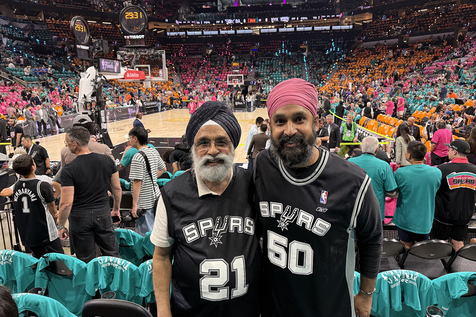 A Sikh Spurs fan holds onto faith 